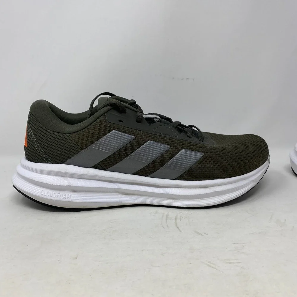 ADIDAS Men's Galaxy 7 Running‎ Cloud Olive Green Shoes Size 11.5 Used